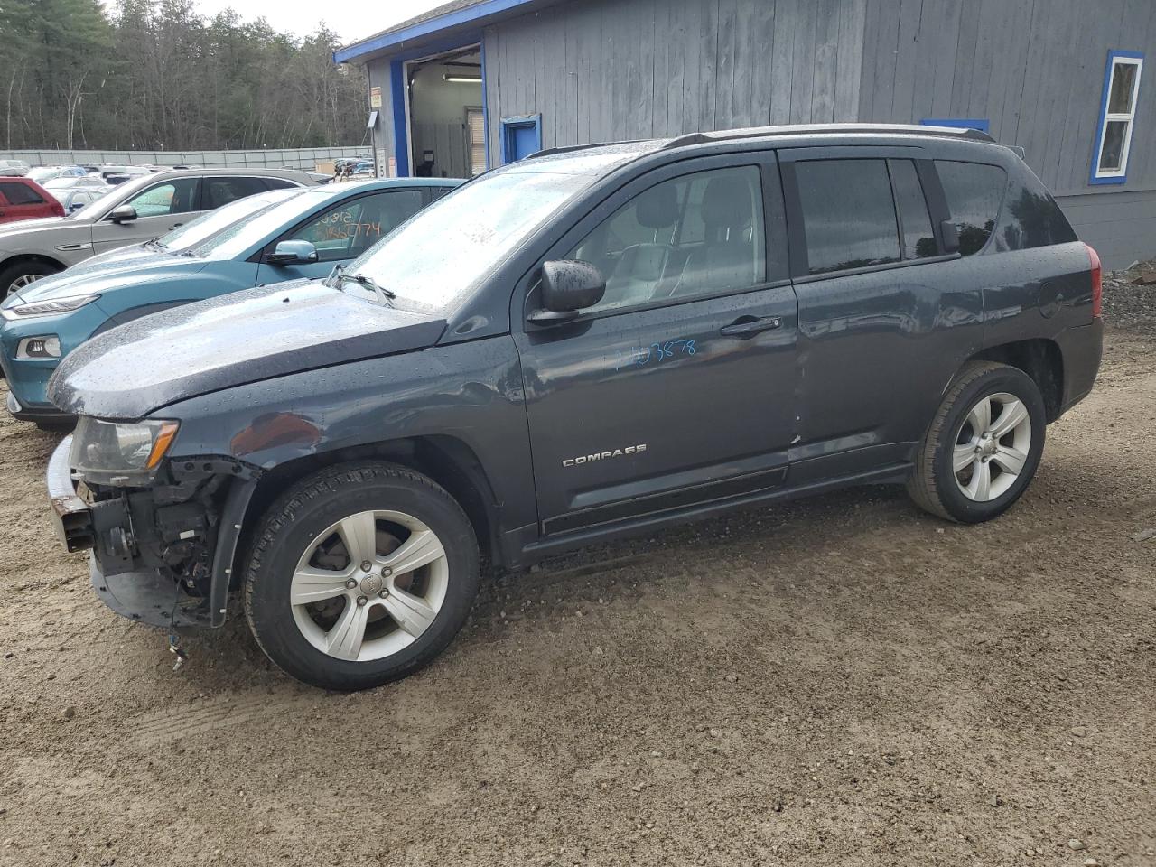 1C4NJDEB4FD106425 2015 Jeep Compass Latitude