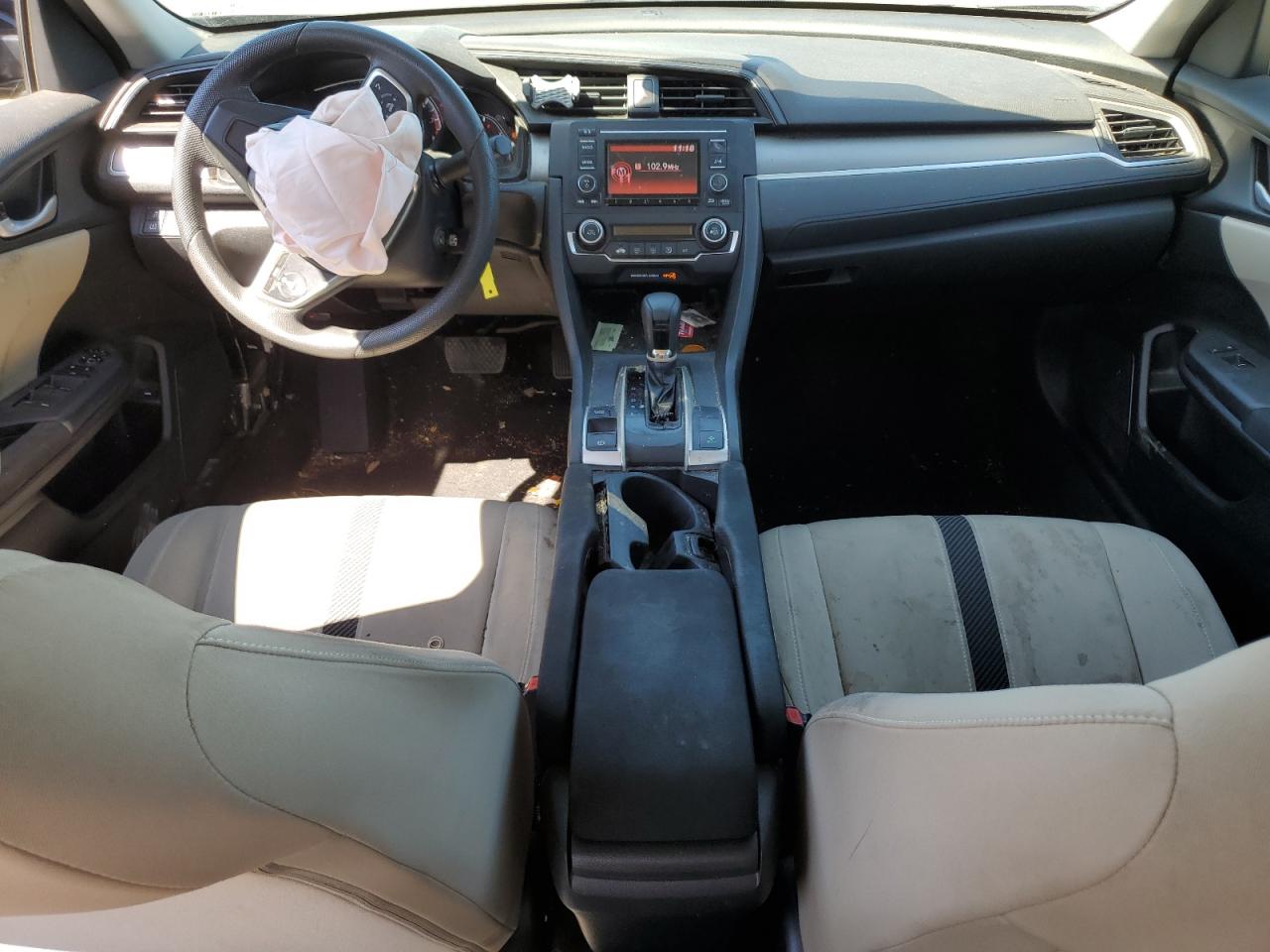 2HGFC2F50JH587492 2018 Honda Civic Lx