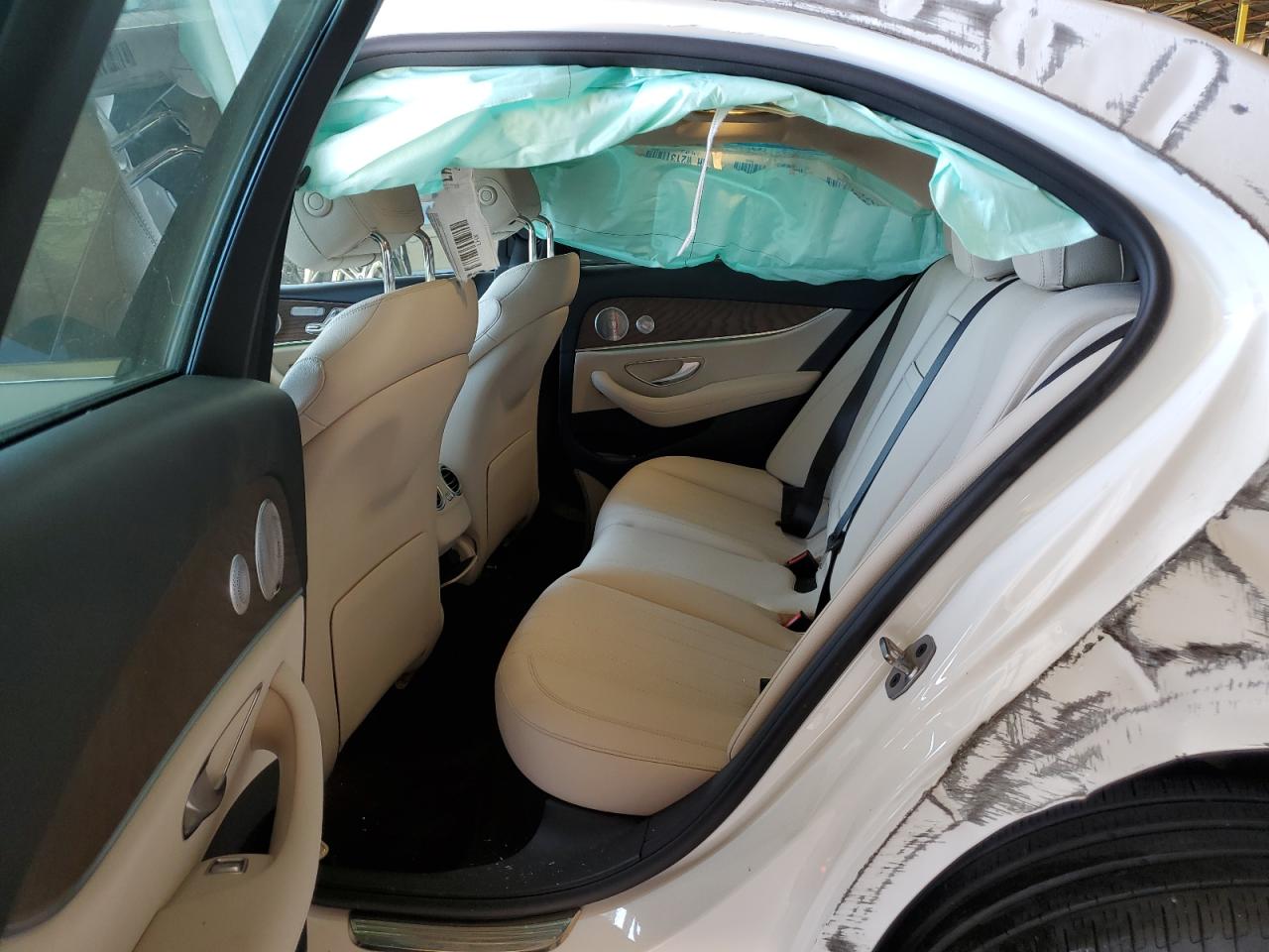 W1KZF8DB3LA833621 2020 Mercedes-Benz E 350