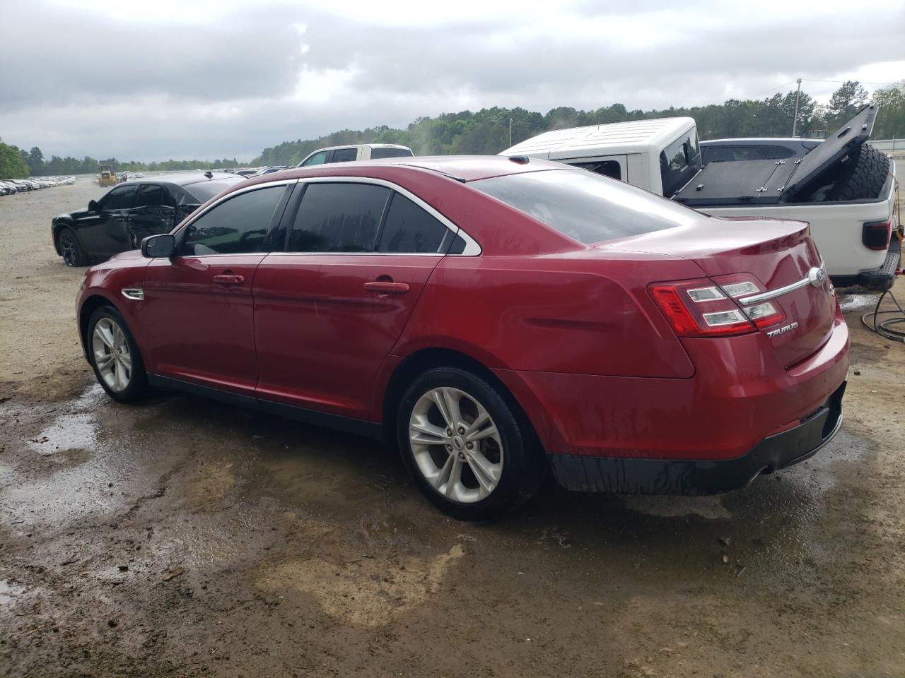 1FAHP2E87GG132883 2016 Ford Taurus Sel