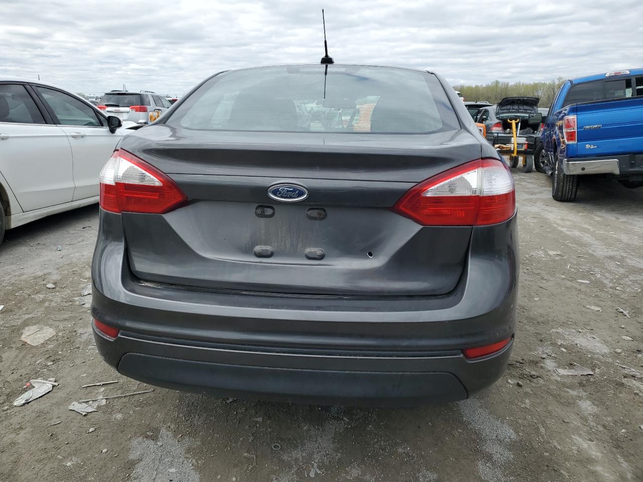 3FADP4BJ3HM148152 FORD FIESTA 2017