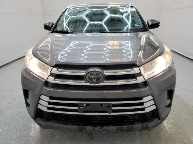 2018 Toyota Highlander Se VIN: 5TDJZRFH5JS873298 Lot: 52535484