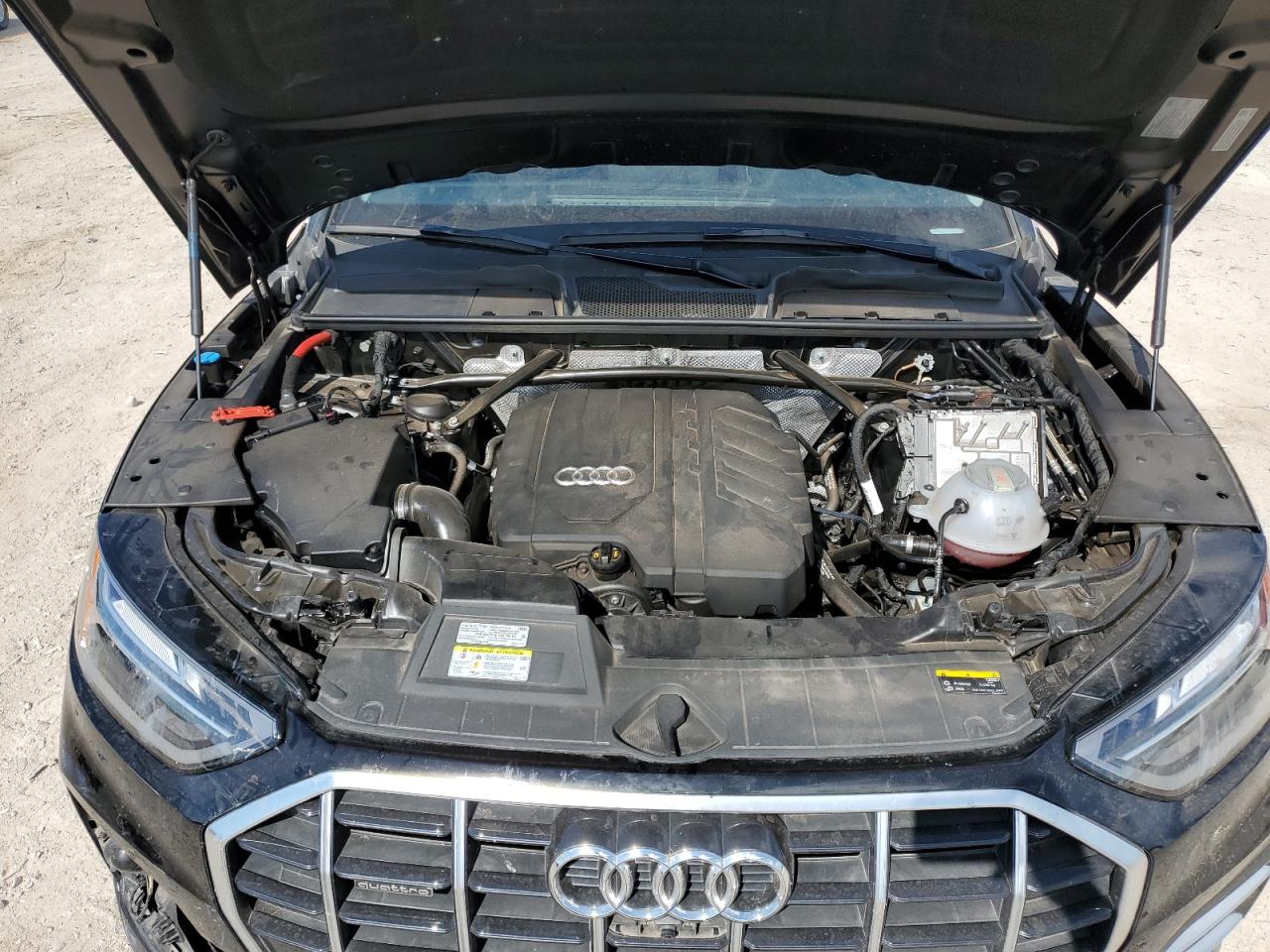 WA1BAAFYXM2022312 2021 Audi Q5 Premium Plus