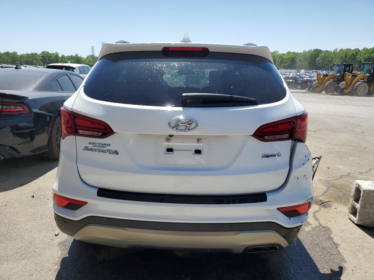 5NMZU3LB2HH043888 2017 Hyundai Santa Fe Sport