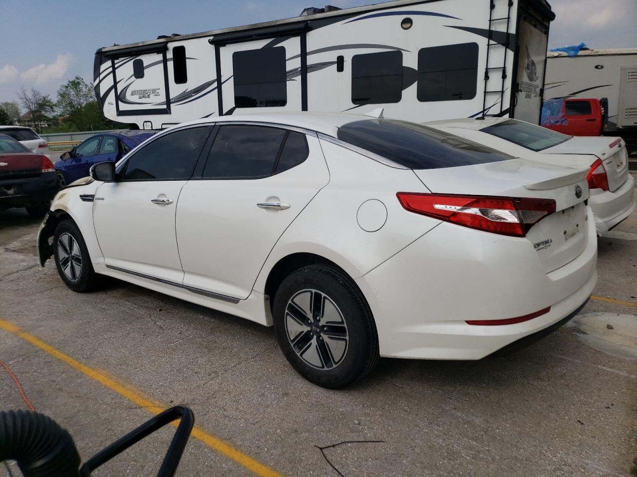 2013 Kia Optima Hybrid vin: KNAGM4AD8D5038268