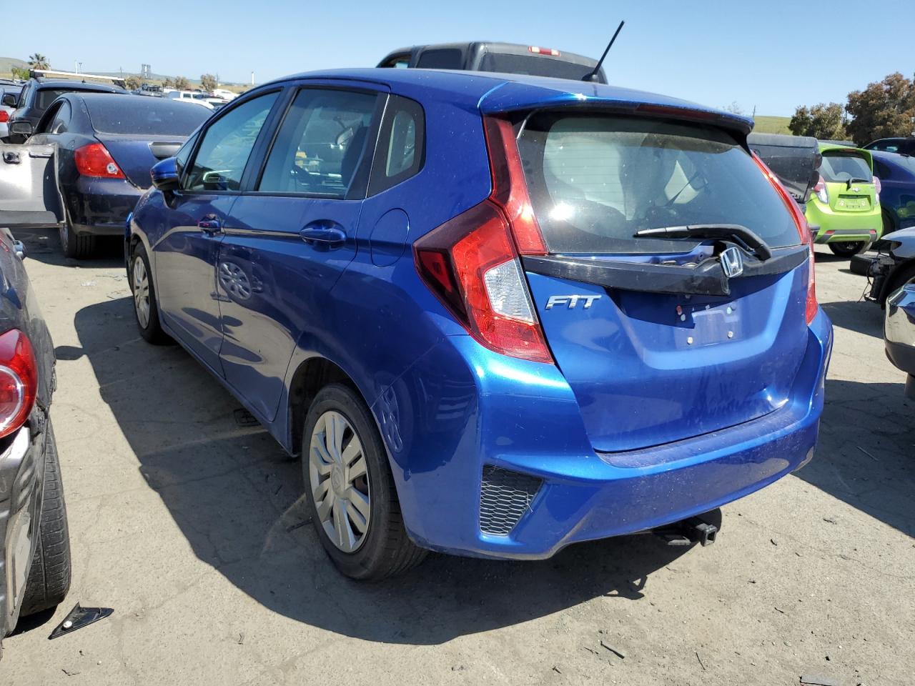 3HGGK5H52FM711695 2015 Honda Fit Lx