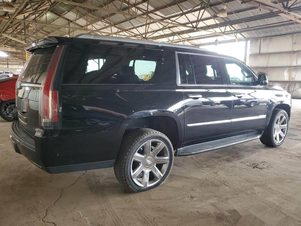 1GYS4HKJ5KR195443 2019 Cadillac Escalade Esv Luxury