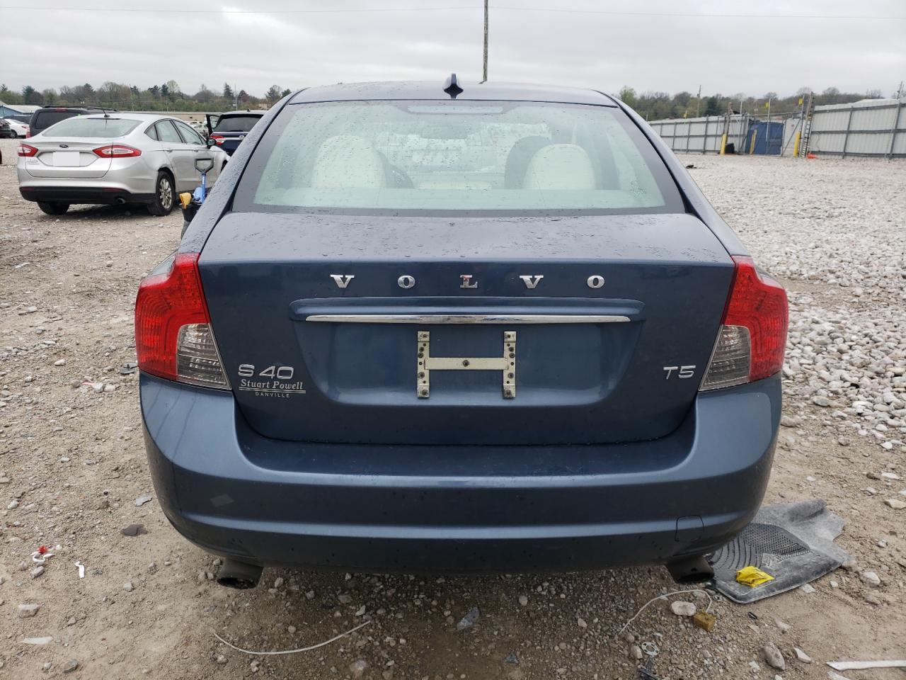 YV1672MS0B2538129 2011 Volvo S40 T5