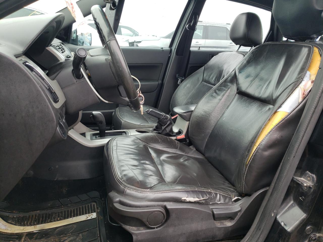 1FAHP3HN7AW278687 2010 Ford Focus Sel