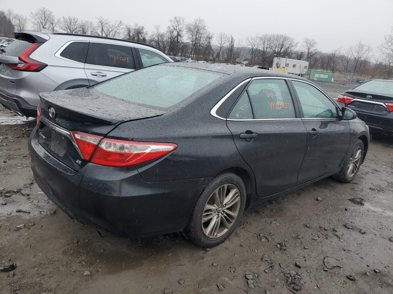 2017 Toyota Camry Le vin: 4T1BF1FK8HU657330