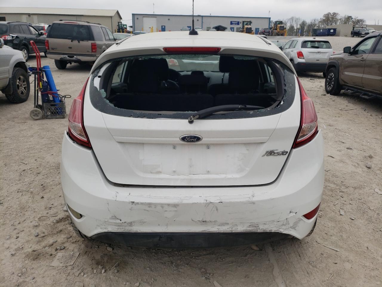 3FADP4TJ9GM170878 2016 Ford Fiesta S