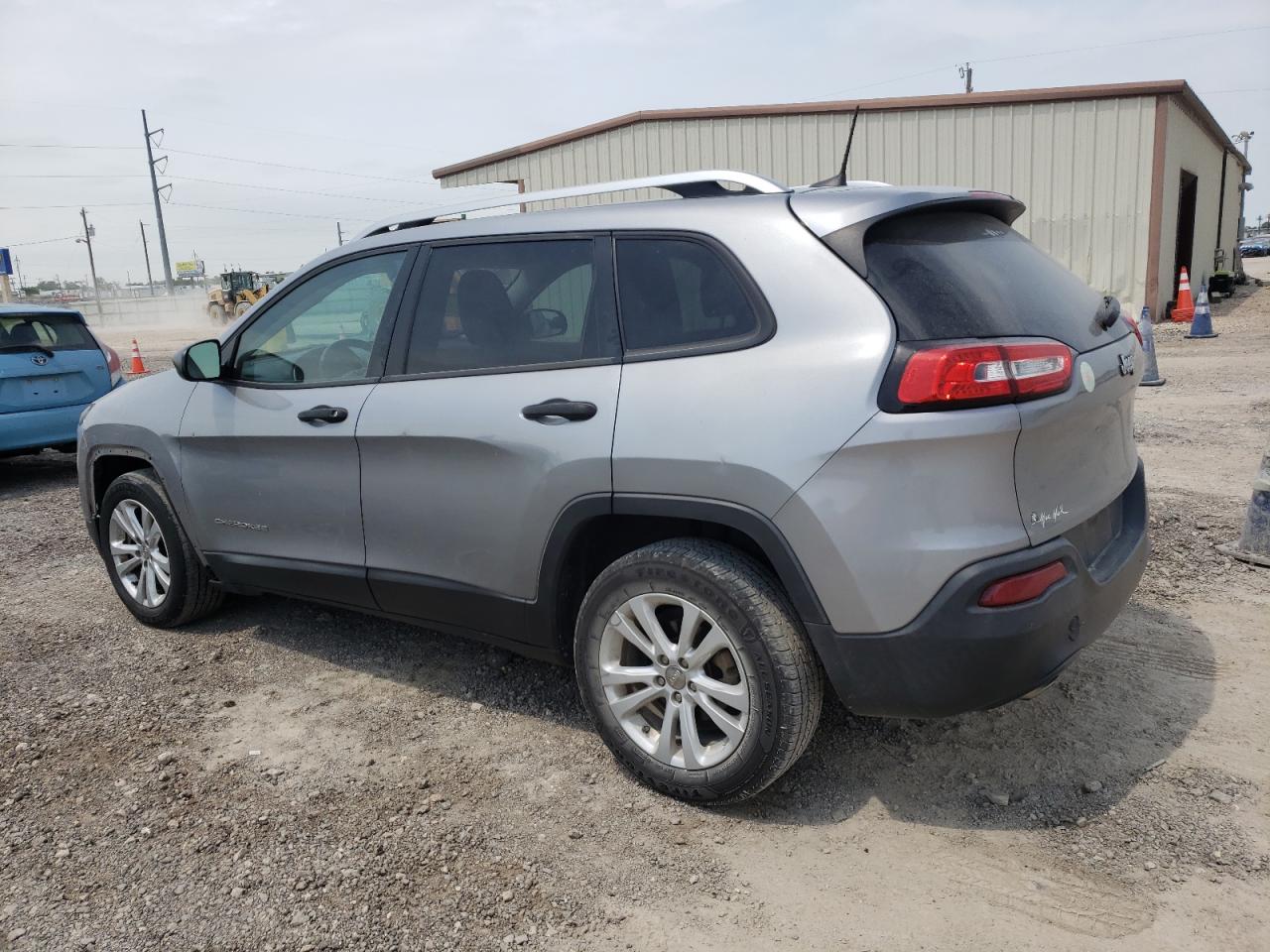 1C4PJLAB7FW657655 2015 Jeep Cherokee Sport