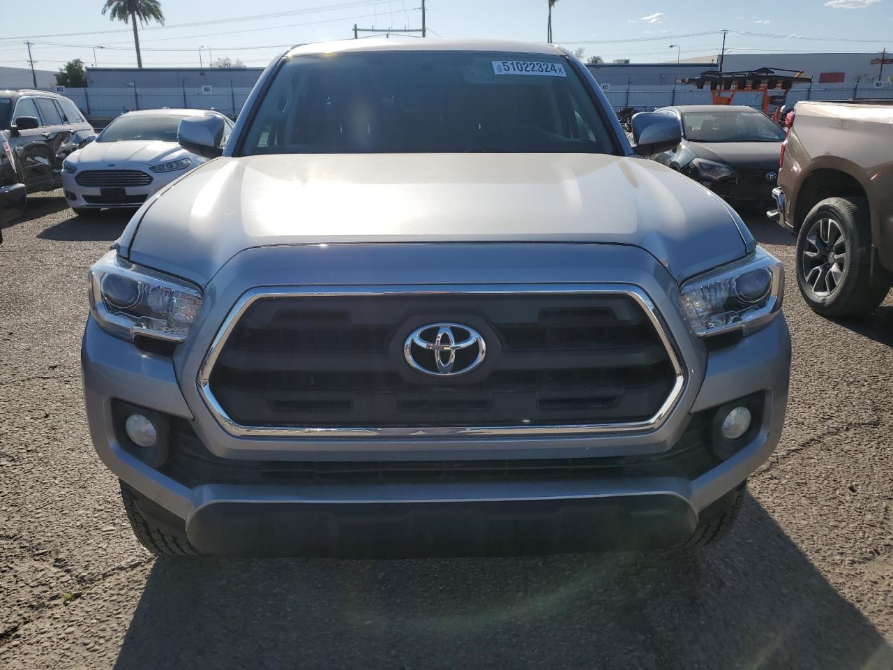 2016 Toyota Tacoma Double Cab vin: 5TFDZ5BN5GX011445