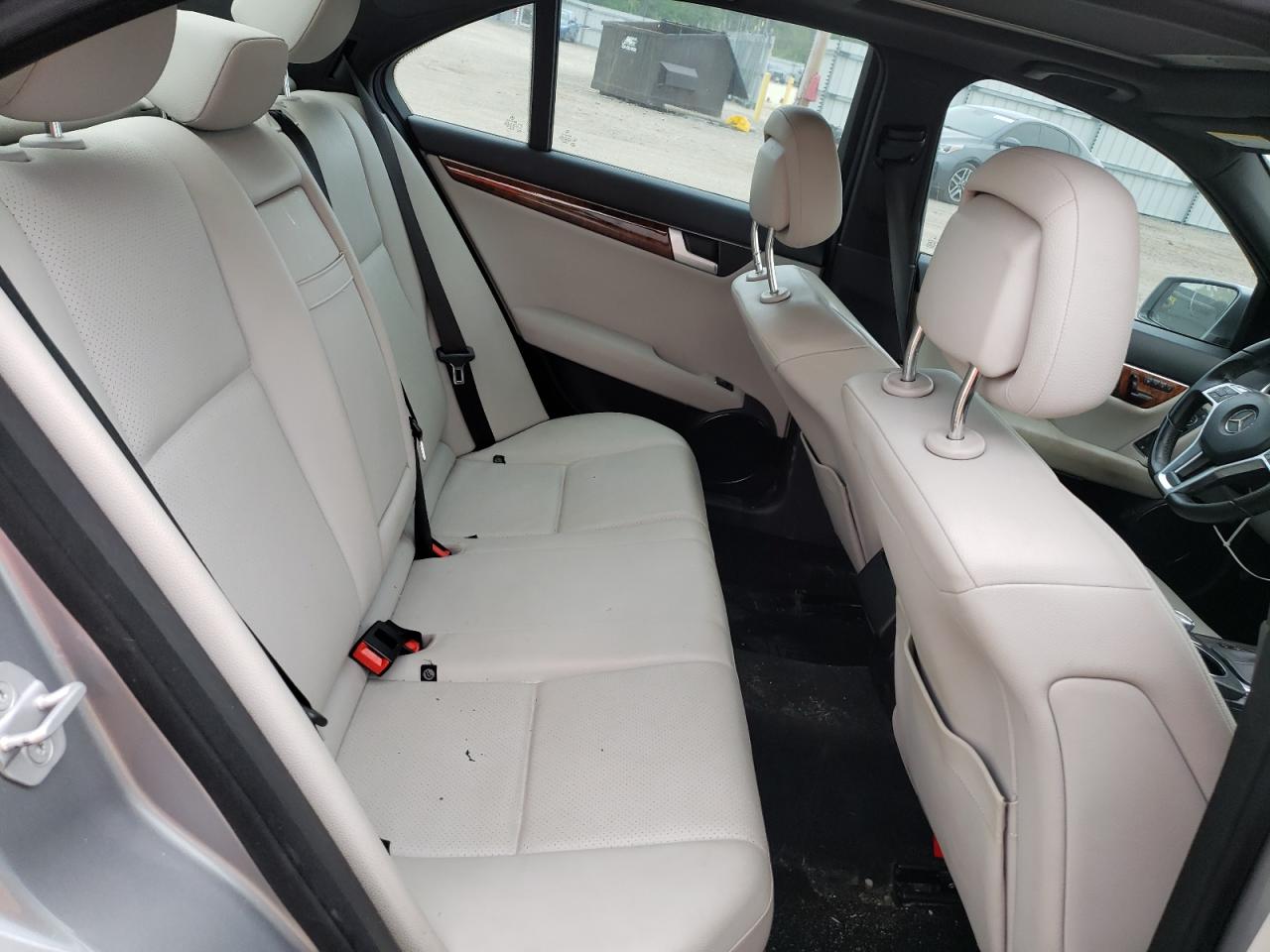 WDDGF4HB0CR202370 2012 Mercedes-Benz C 250