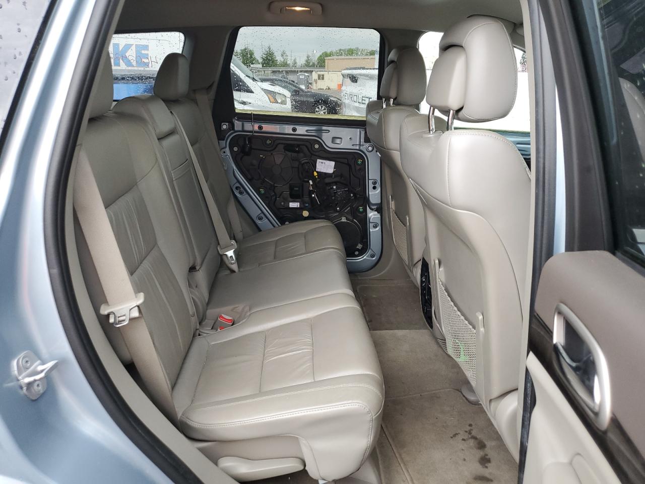 1C4RJFAG5CC233071 2012 Jeep Grand Cherokee Laredo