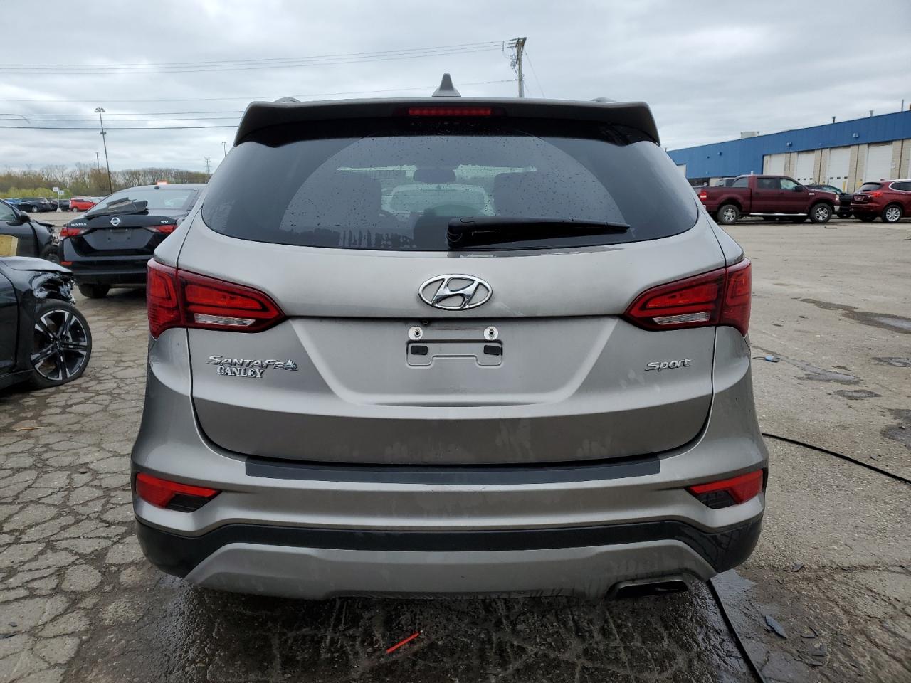 5NMZU3LB7JH071952 2018 Hyundai Santa Fe Sport