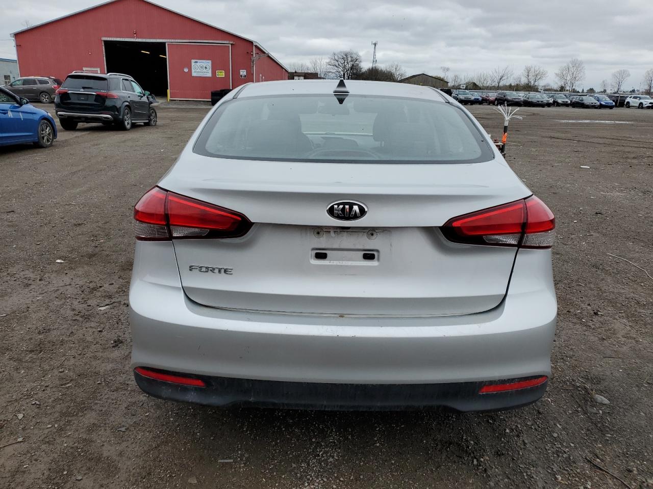 3KPFL4A72JE203646 2018 Kia Forte Lx