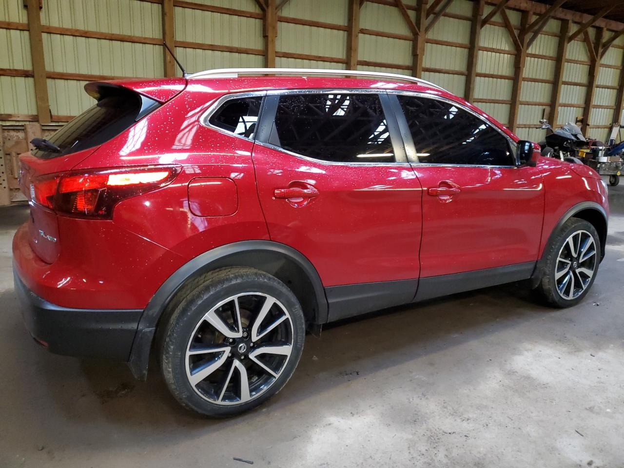 JN1BJ1CR3HW125723 2017 Nissan Qashqai S