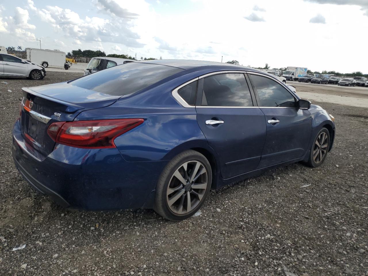 1N4AL3AP3HC492032 2017 Nissan Altima 2.5