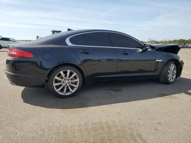 VIN SAJWJ0EF9E8U18653 2014 Jaguar XF no.3