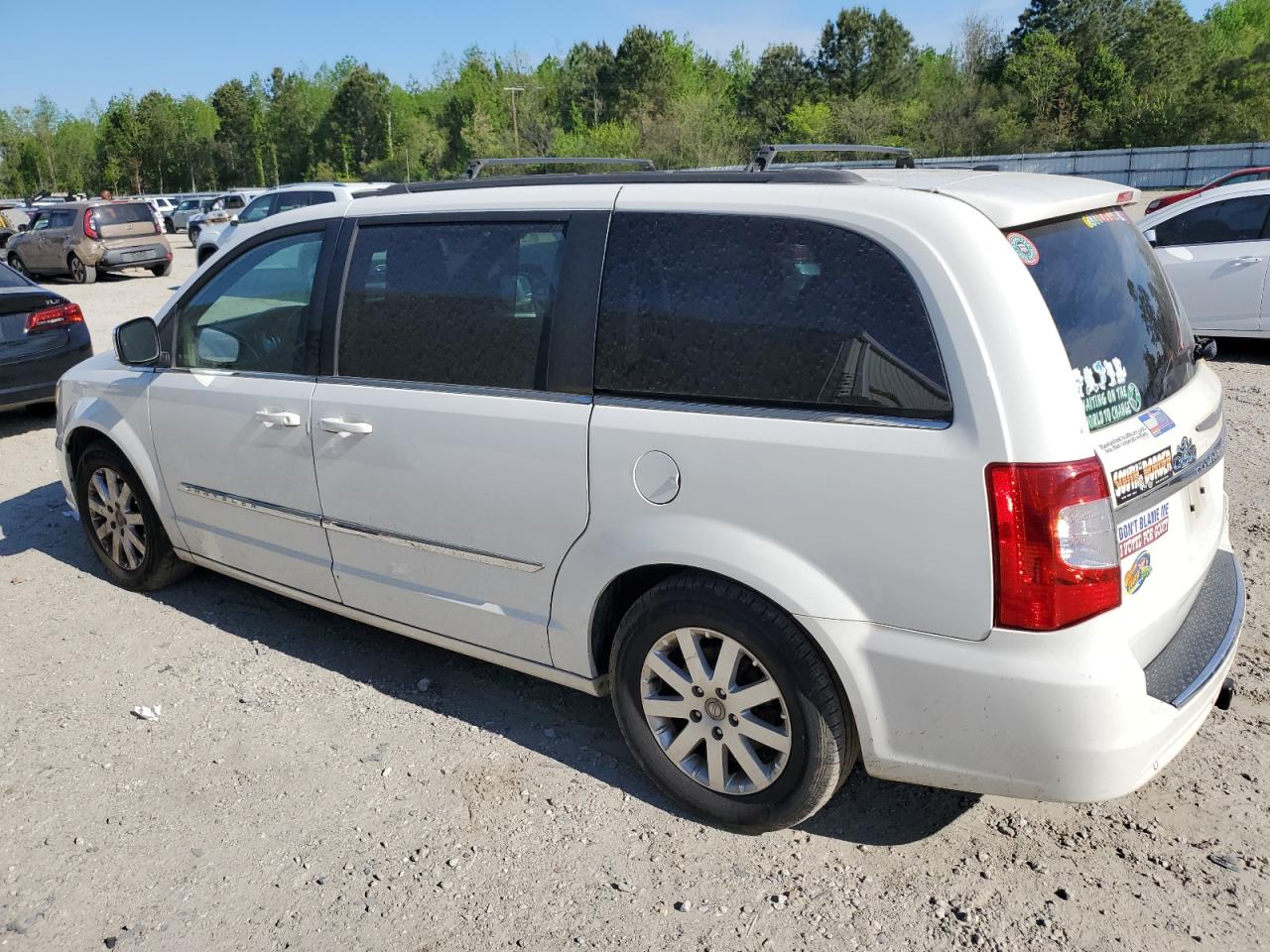 2A4RR8DG5BR764237 2011 Chrysler Town & Country Touring L