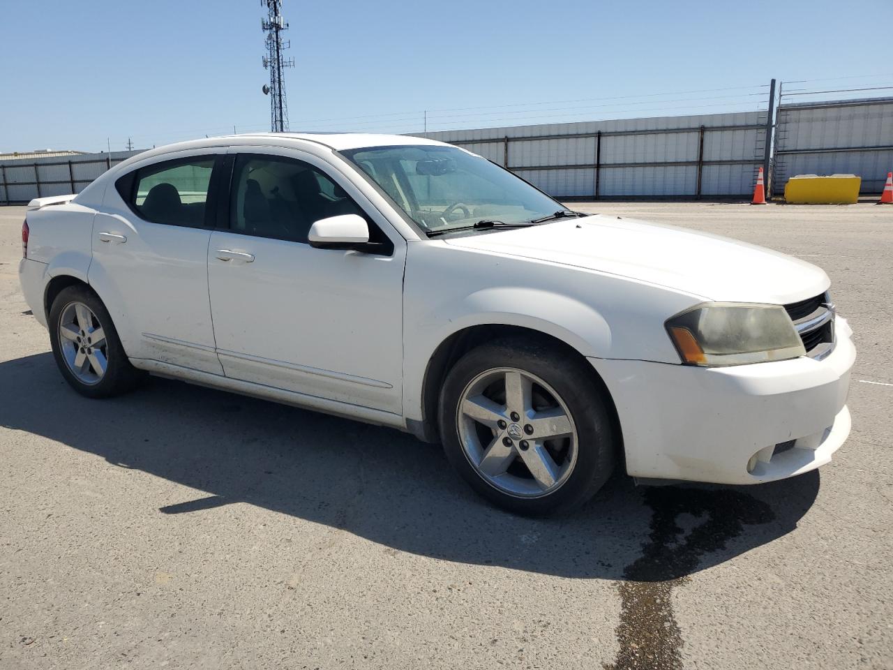 1B3LC76M18N104455 2008 Dodge Avenger R/T