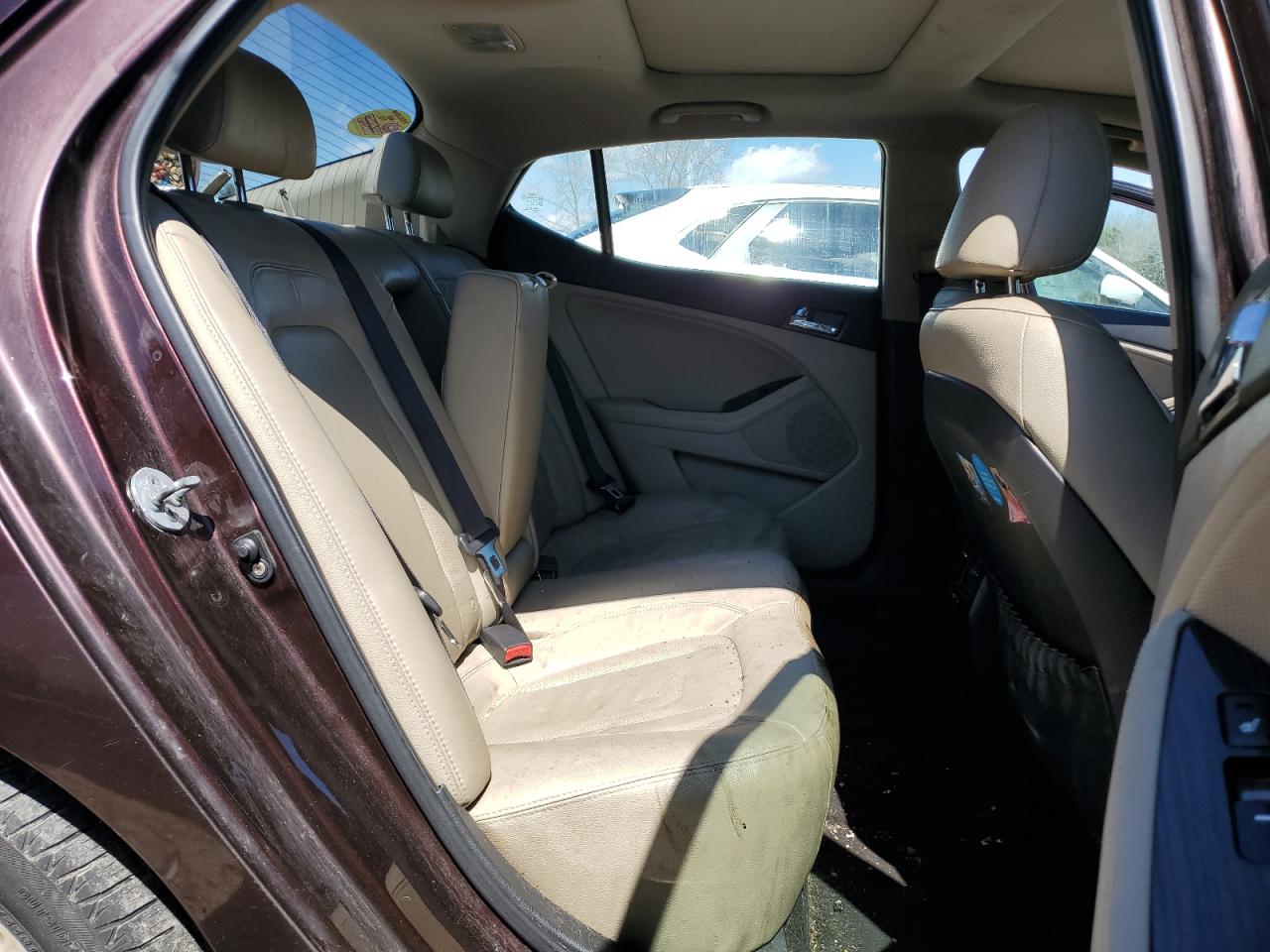 KNAGN4A74B5120924 2011 Kia Optima Ex