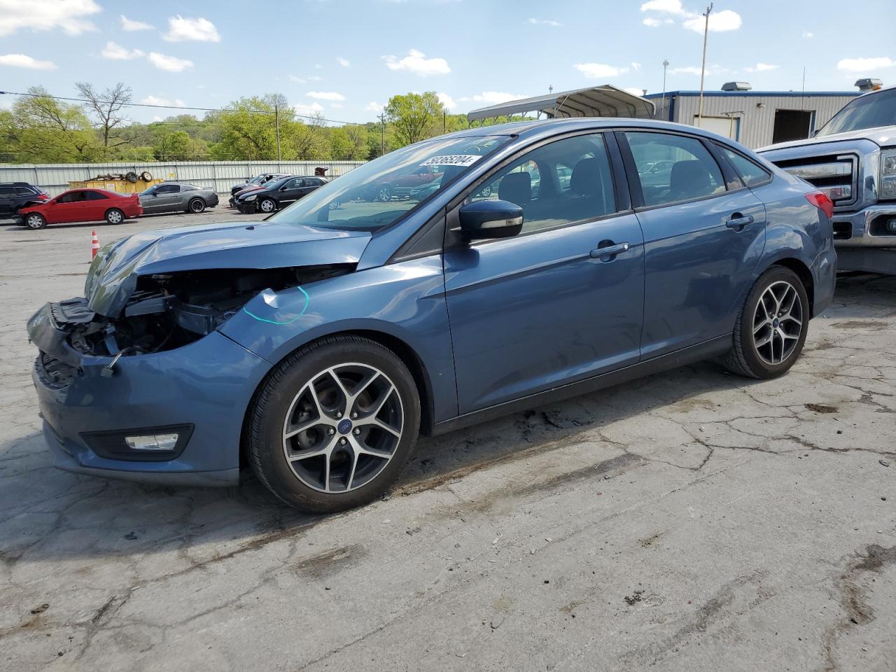 2018 Ford Focus Sel vin: 1FADP3H25JL265698