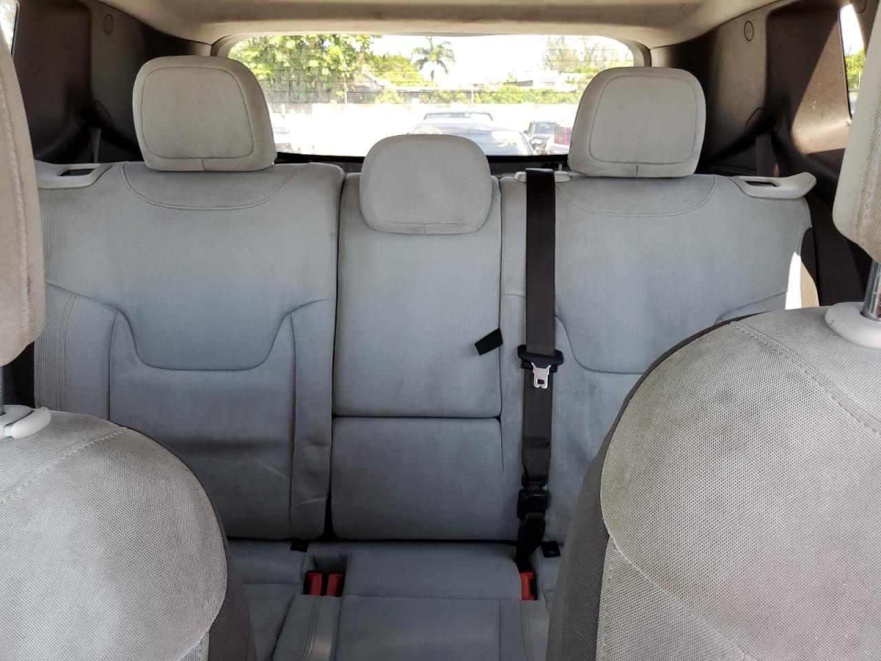 ZACCJABT2FPB86313 2015 Jeep Renegade Latitude