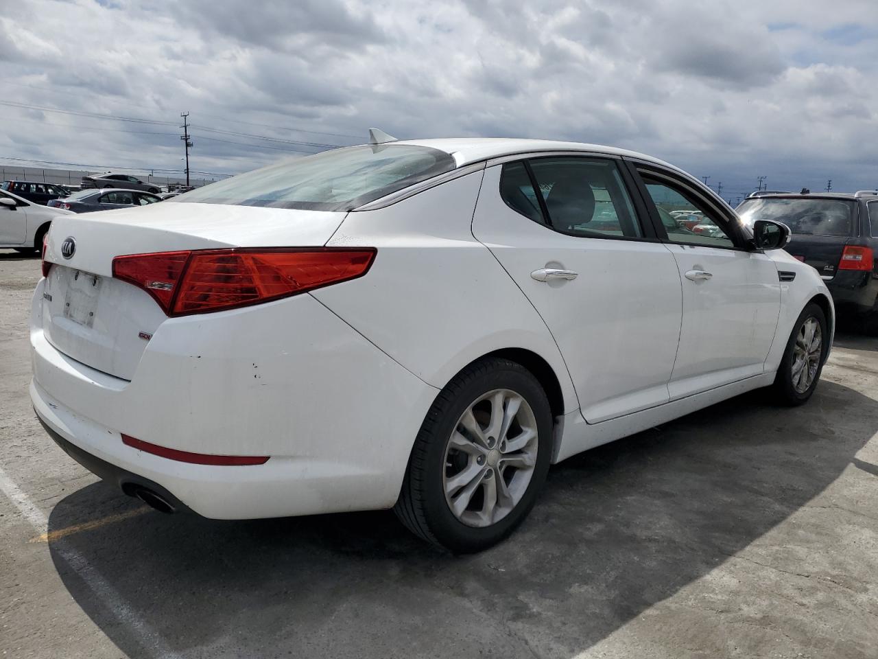 2013 Kia Optima Lx vin: 5XXGM4A73DG145950