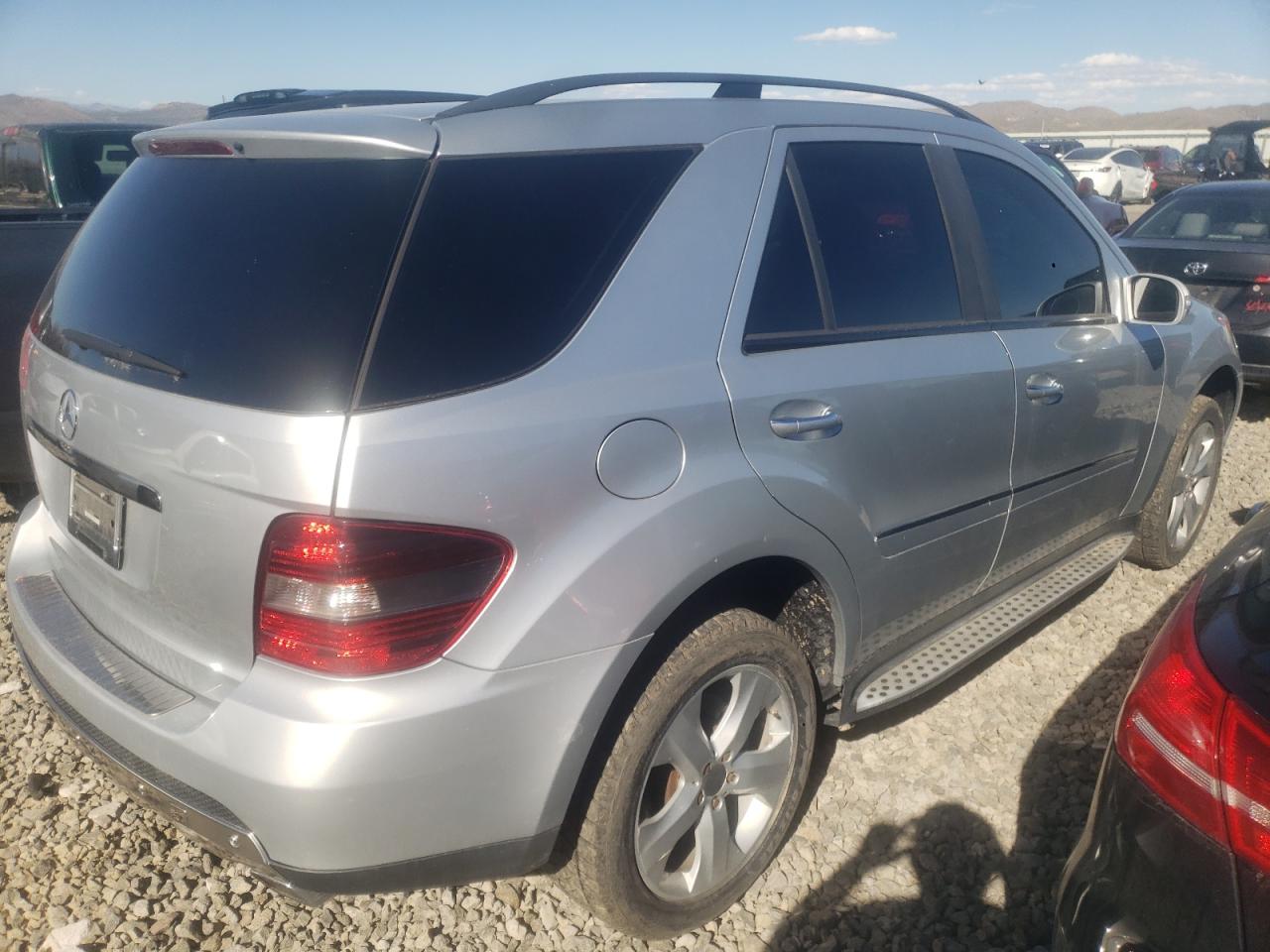 4jgbb22e68a338320 4JGBB22E68A338320 2008 Mercedes-Benz Ml 320 Cdi