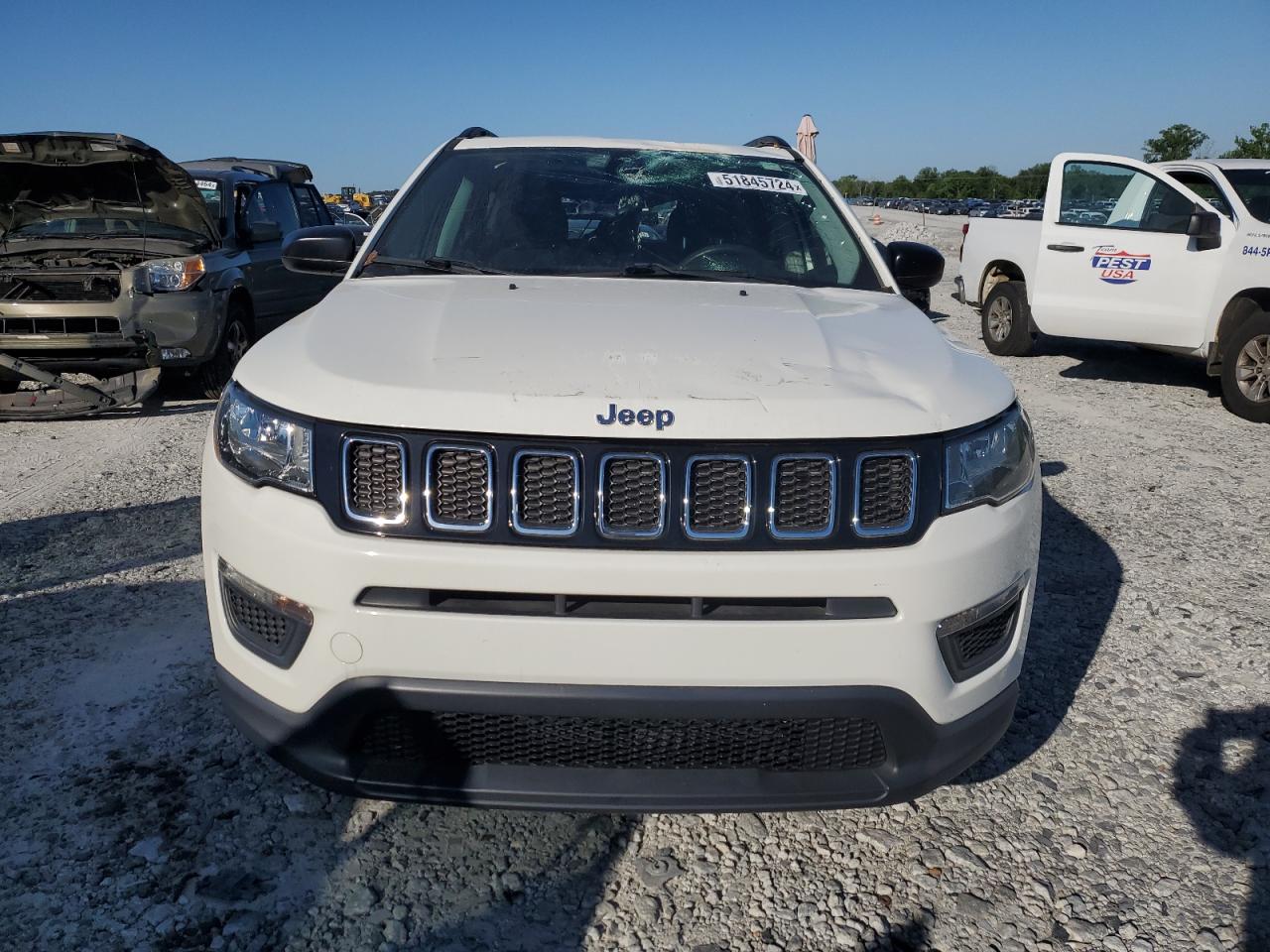 3C4NJCAB5JT214944 2018 Jeep Compass Sport