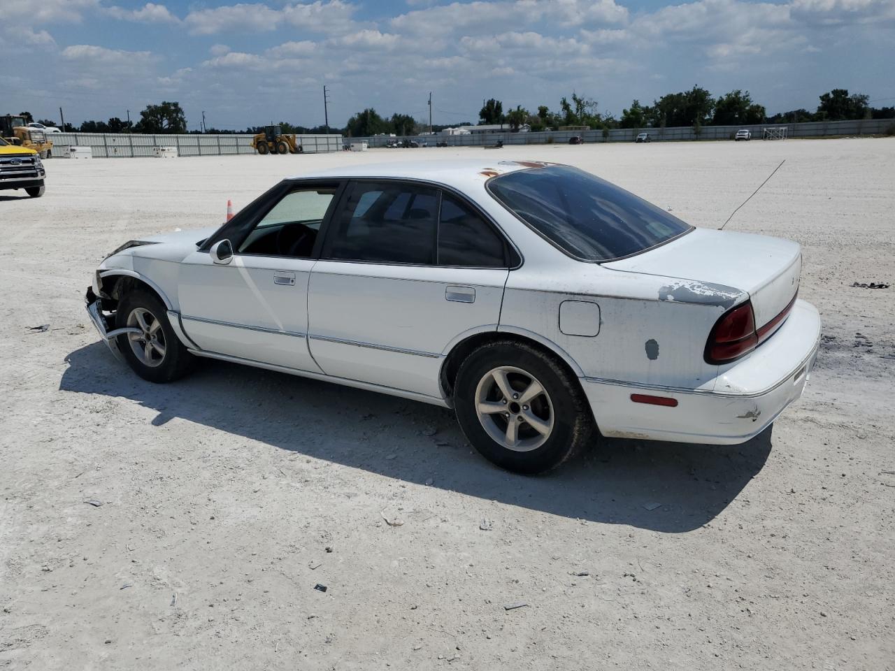 1G3HN52K1X4811423 1999 Oldsmobile 88 Base