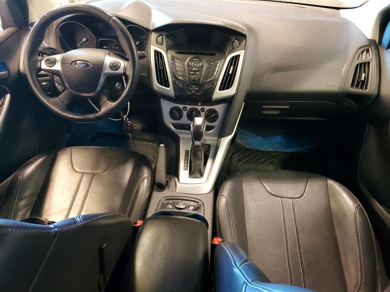 1FADP3K2XEL217046 2014 Ford Focus Se