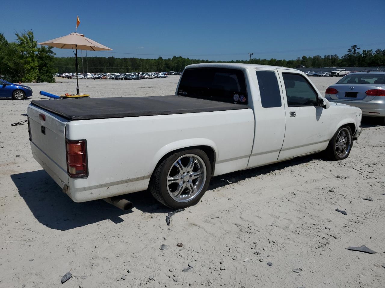 1B7FL23XXNS640718 1992 Dodge Dakota