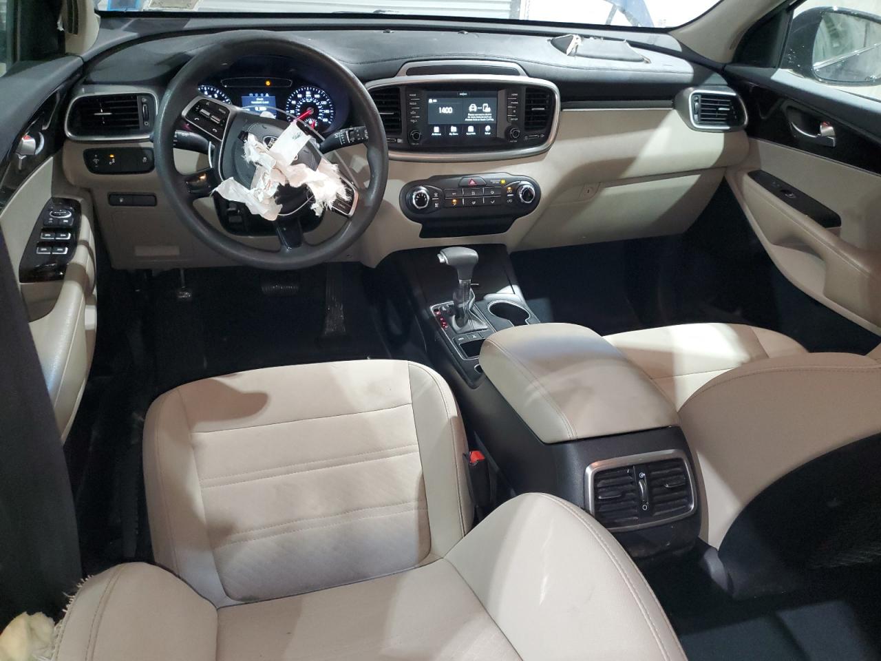 2019 Kia Sorento L vin: 5XYPGDA35KG546297