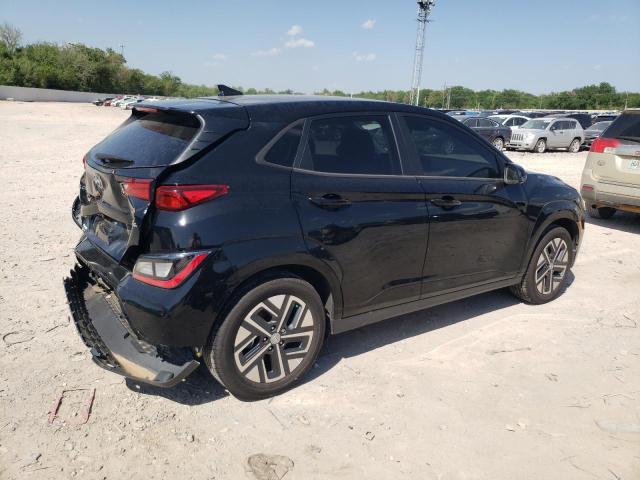 KM8K23AG4PU174586 Hyundai Kona SE 3