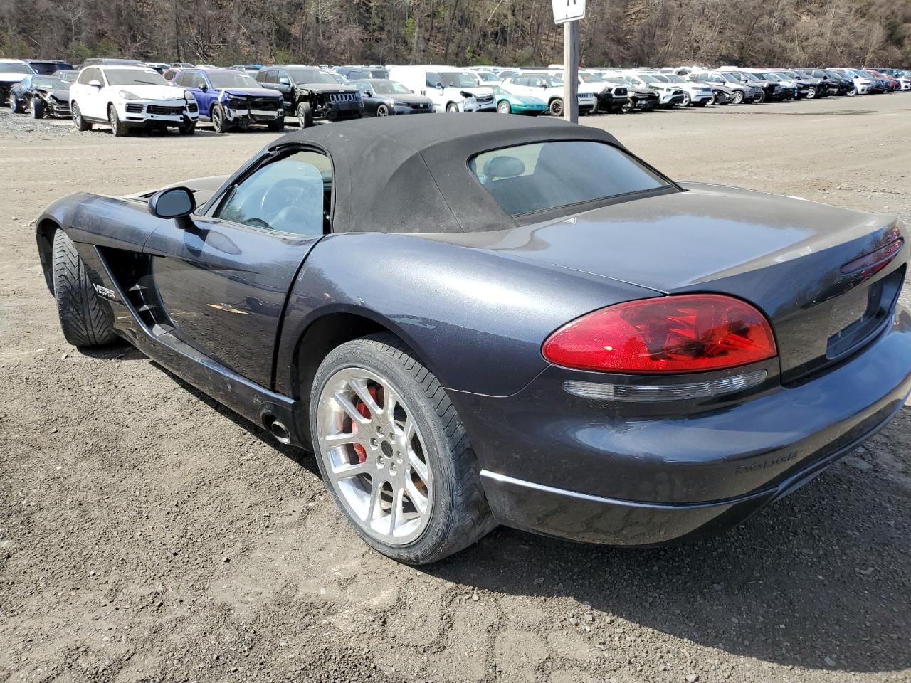 1B3JZ65Z86V101630 2006 Dodge Viper Srt-10