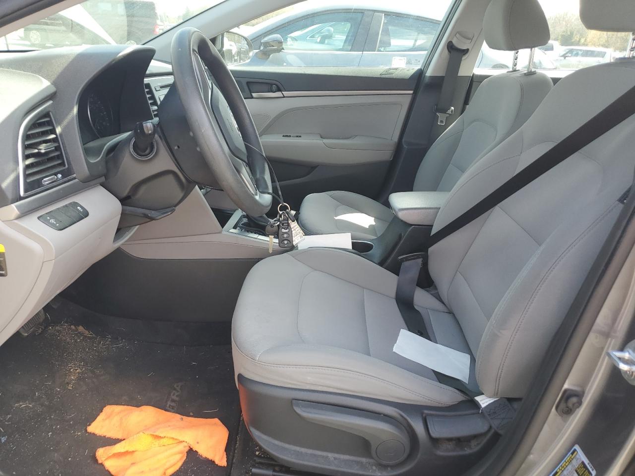 5NPD74LFXJH349840 2018 Hyundai Elantra Se