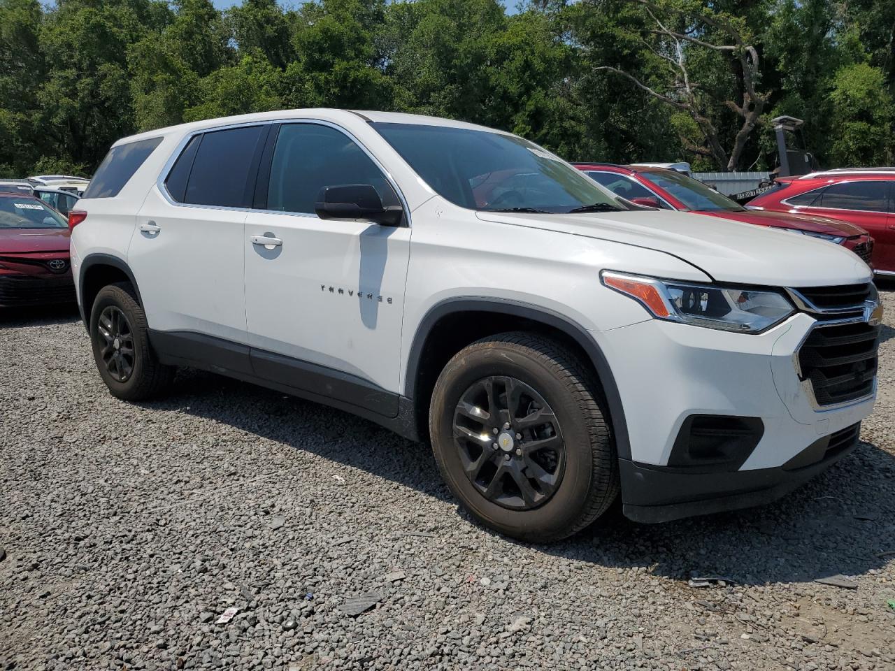 2021 Chevrolet Traverse Ls vin: 1GNERFKW7MJ123818