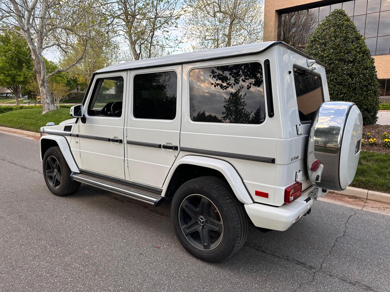 2018 Mercedes-Benz G 550 vin: WDCYC3KH8JX295625