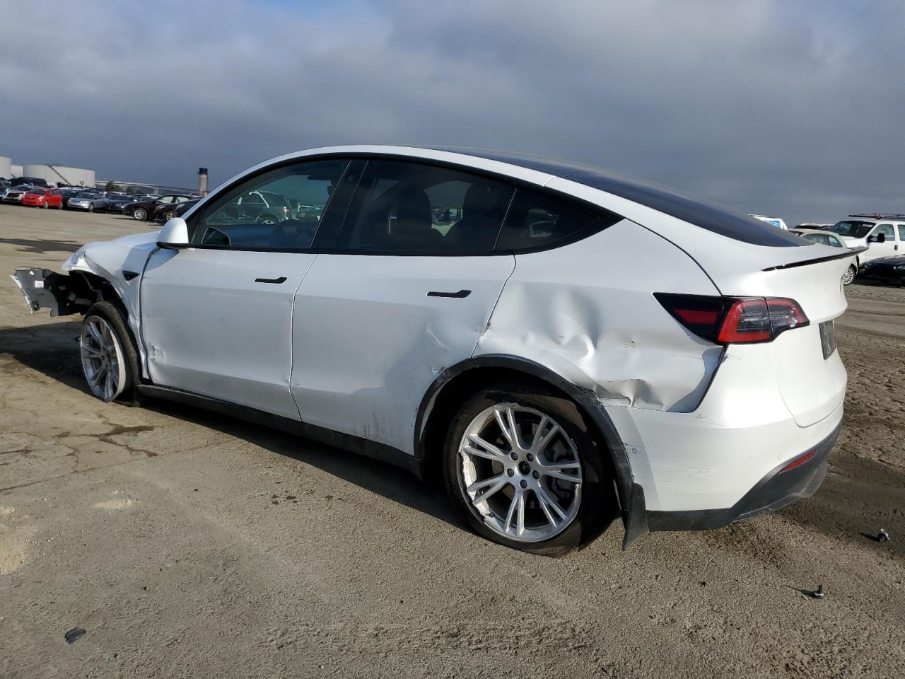 5YJYGDEE0MF158999 2021 Tesla Model Y