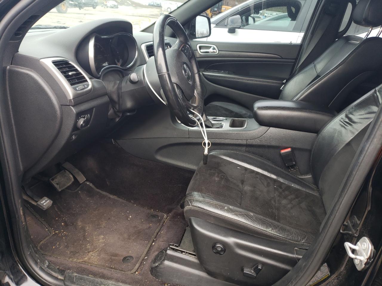 1C4RJFAG6JC237272 2018 Jeep Grand Cherokee Laredo