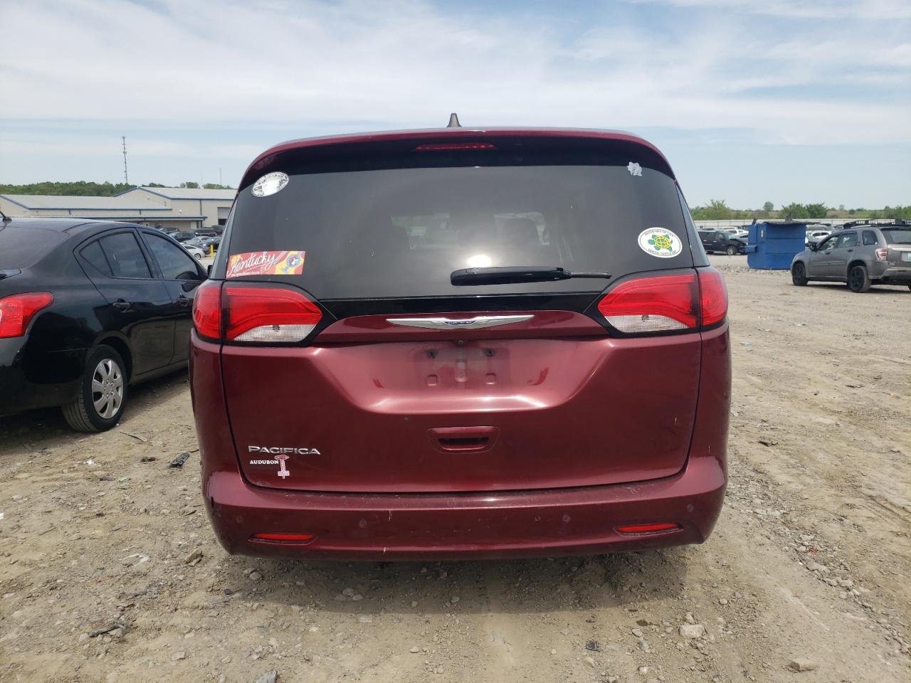 2C4RC1AG6KR509552 2019 Chrysler Pacifica L