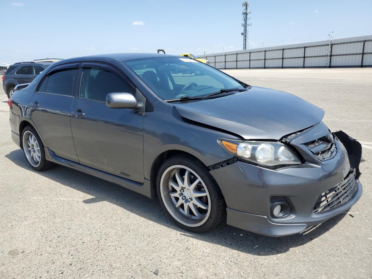 2013 Toyota Corolla Base vin: 2T1BU4EE9DC108914