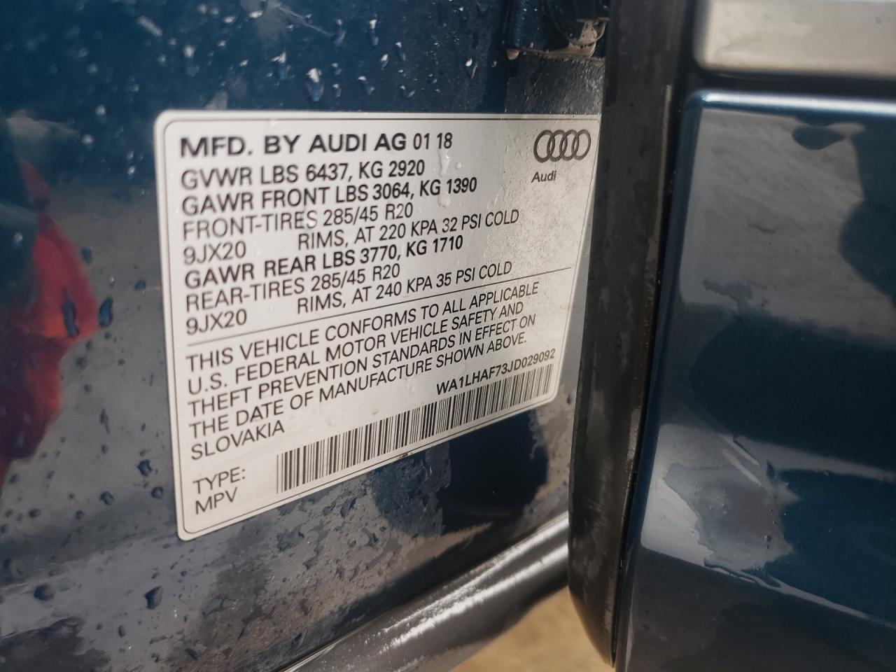 WA1LHAF73JD029092 2018 Audi Q7 Premium Plus