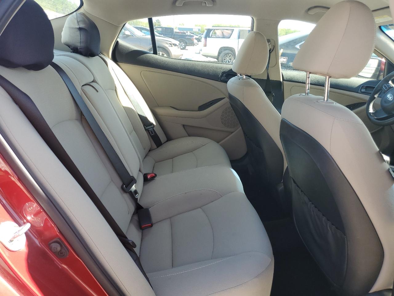 5XXGM4A77FG505529 2015 Kia Optima Lx