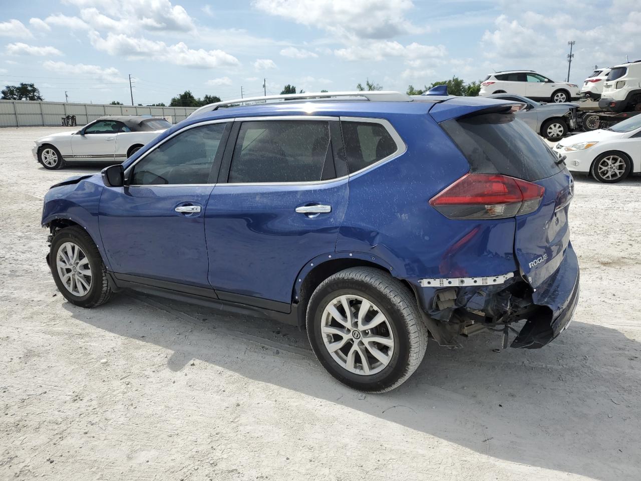 5N1AT2MT2JC834360 2018 Nissan Rogue S