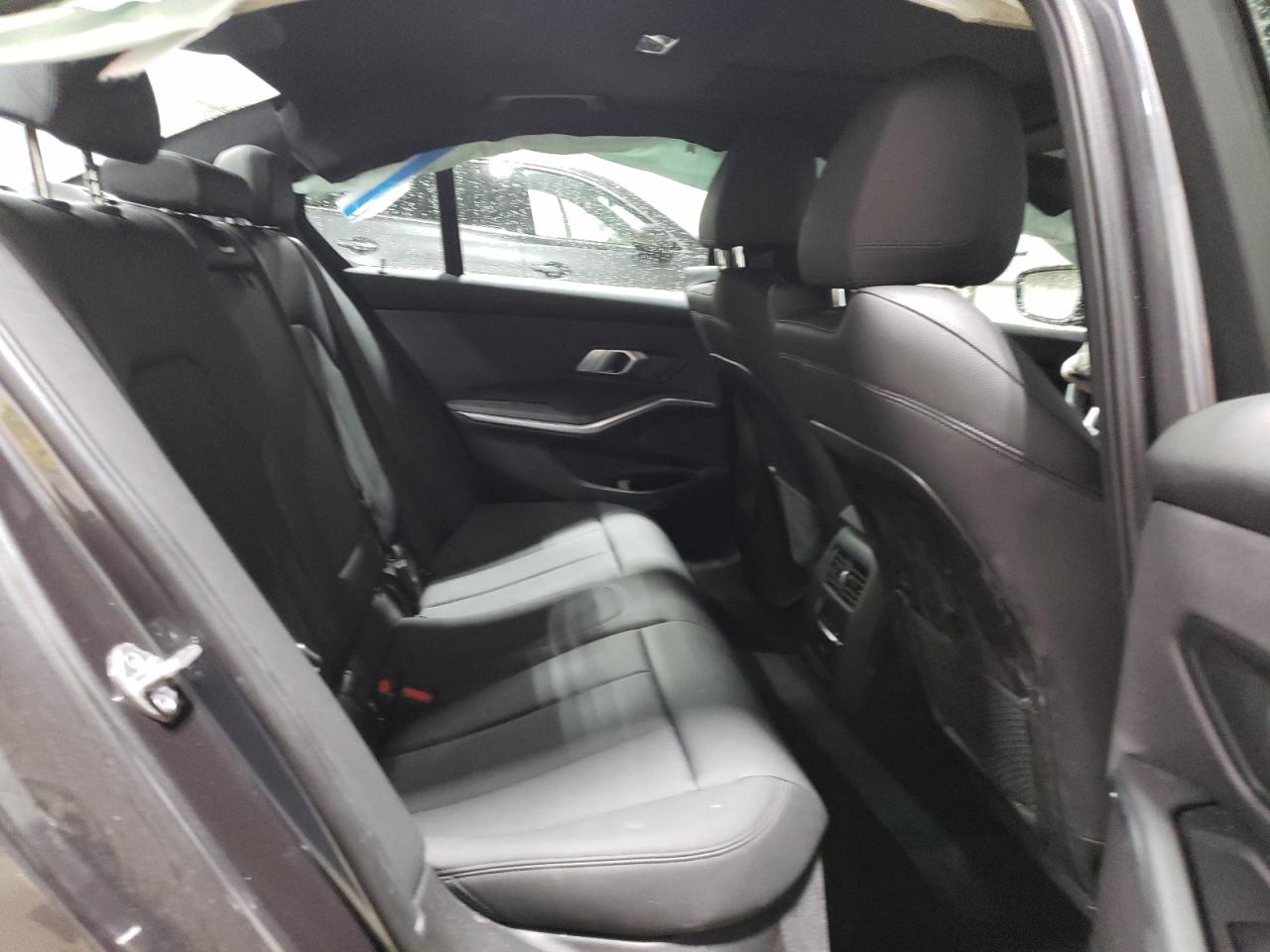 3MW5R7J09M8B95270 2021 BMW 330Xi