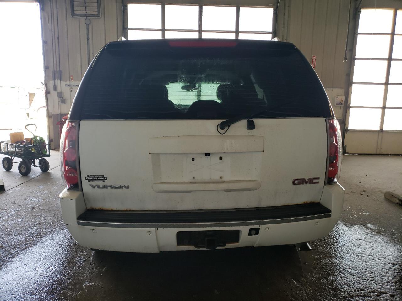 1GKFK63878J205513 2008 GMC Yukon Denali
